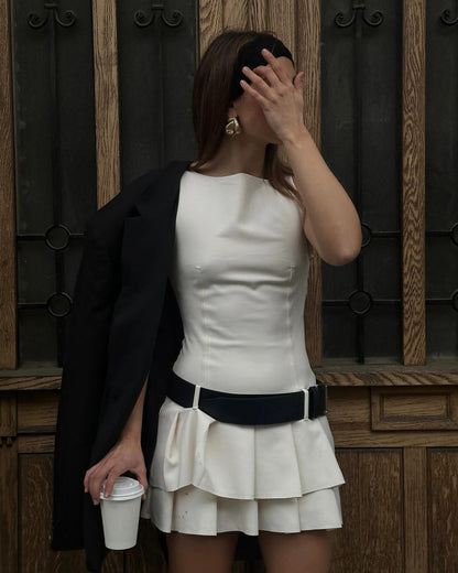 CELIA | ROBE COURTE AVEC CEINTURE